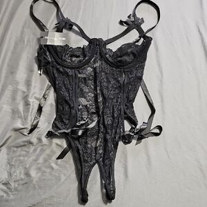Oh La La Cheri Lace Bodysuit BNWT